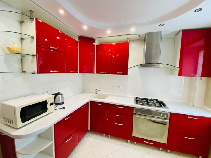 Оренда великої 2 кім квартири з СУЧАСНИМ РЕМОНТОМ - фото 1