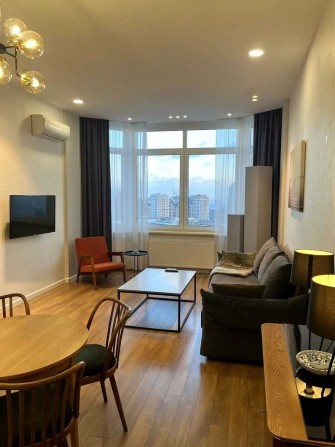 Оренда ЖК Арістократ Лесі Українки Коновальця Метро печерськ Генератор - фото 1