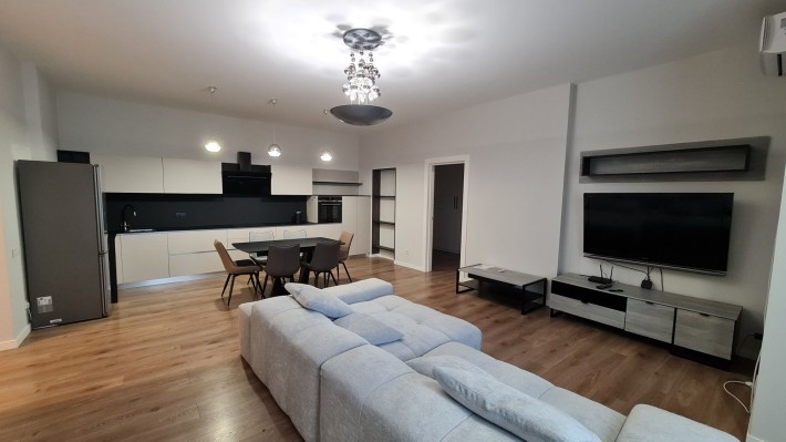 Аренда 4-ком., 158м2., в ЖК Панорама Е.Коновальца 44а, м.Печерская - фото 1