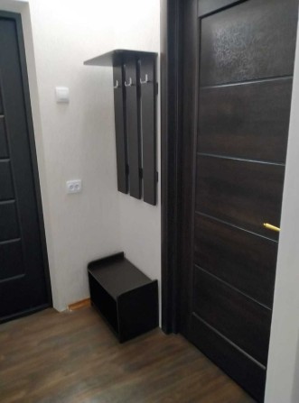 Здам в оренду гарну 1-кімнатну квартиру БЕЗ КОМІСІЇ. Район Голлівуду. - фото 1