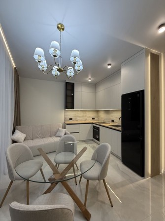 Оренда однокімнатної ЖК Crystal. - фото 1