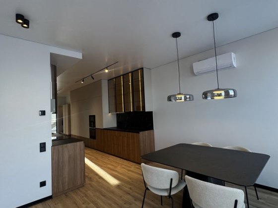 Оренда квартири в елітному районі(світло є завжди) Черновцы