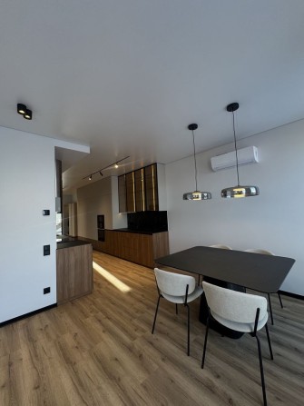 Оренда квартири в елітному районі(світло є завжди) - фото 1