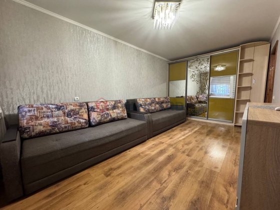 1-кімнатна, ПЗР, вул. Тараскова, р-н АТБ Черкаси