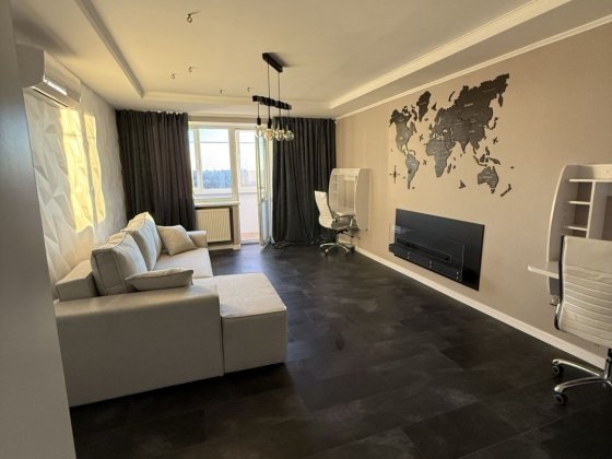 Сучасна 2 кім квартира з сонячною електростанцією Черкаси