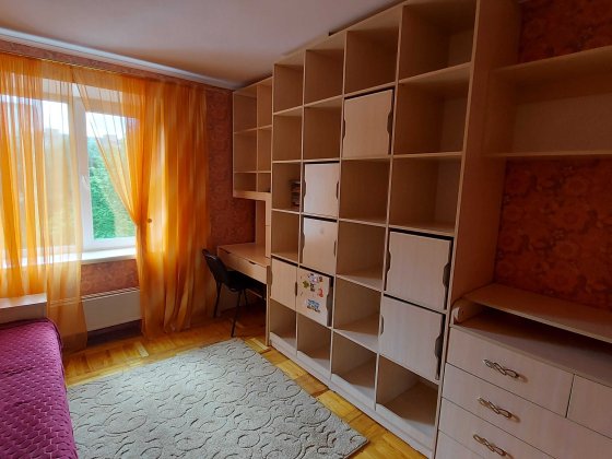 Оренда 3-кімнатної кв-ри по вул.Савчука (Червной міст) Чернигов