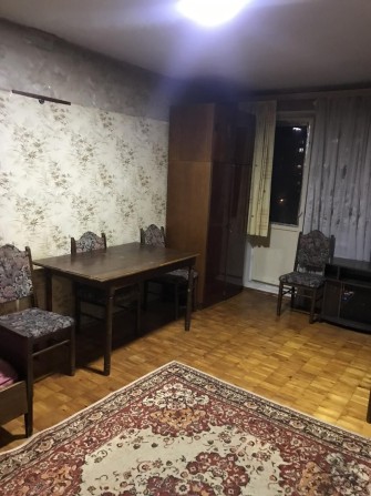 Оренда 2к квартири Космонавтів проспект - фото 1