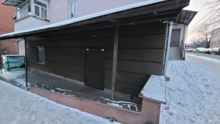 Здаю в оренду комерційне приміщення по вул Монастирській - фото 1