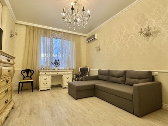 Оренда 2к квартири ЖК RIVER STONE 80 м | 4 поверх