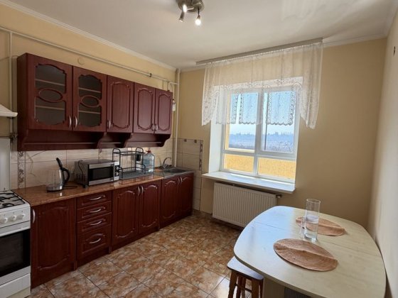 1 кімнатна НОВОБУДОВА вул. Рівненська 10 Черновцы