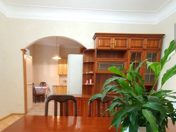 Оренда 4к Гончара 67 Центр. Золоті ворота,Гоголівська,Б.Хмельницького