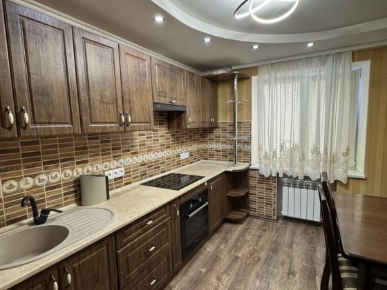 Оренда 2-км.кв. Вишенька, Космонавтів Винница