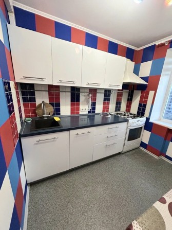 Здам 1-но кімнатну квартиру біля Сільпо. - фото 1