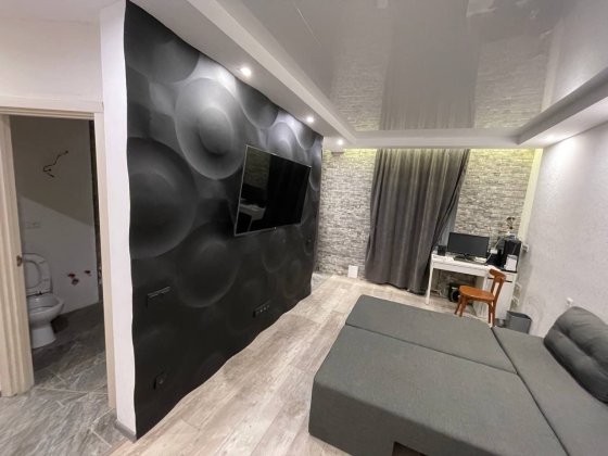 Здам 1к квартиру  на вул.Кедріна