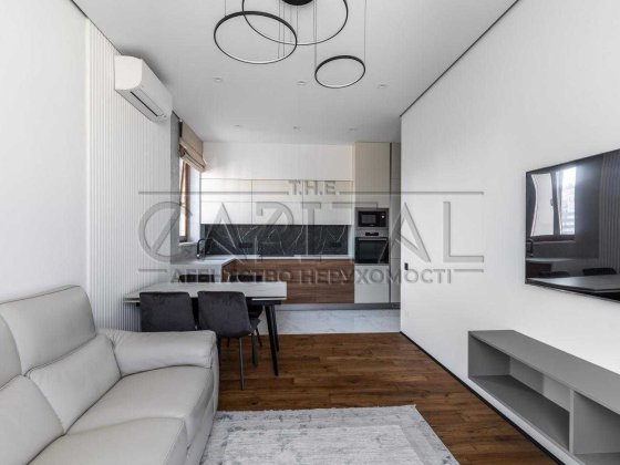 Оренда / Квартира / вул. Олександра Кониського, Центр, Київ Київ