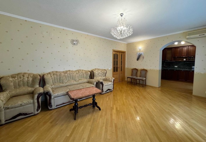 Оренда квартри  Подол  Кирилівська вулиця - фото 1