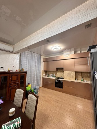 Двокімнатна квартира студія на Маяковського - фото 1