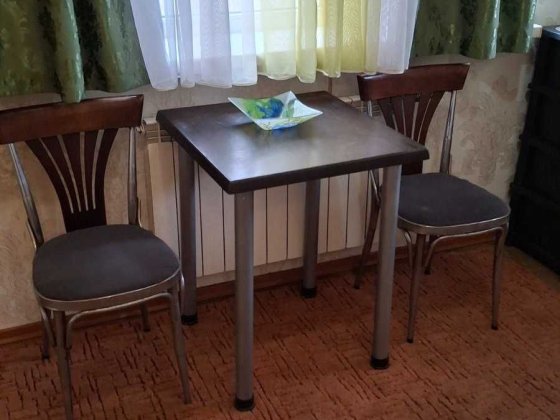 здам 1 кімнатну квартиру у центрі міста 4000 грн Запорожье