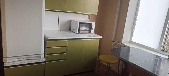 Оренда 2к квартири в Комунарському районі - фото 1