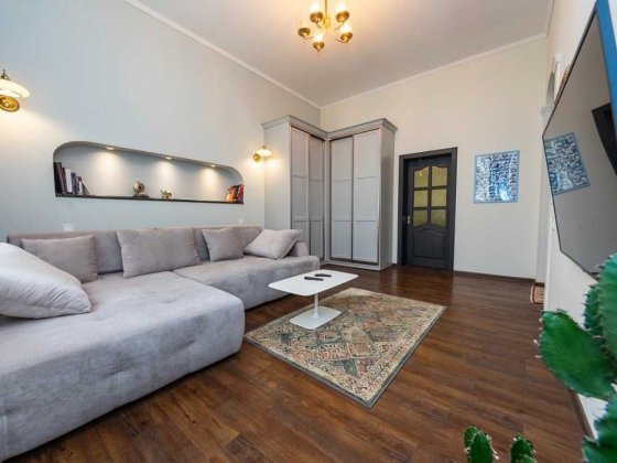 оренда стильної  квартири в центрі столиці — бул.Т.Шевченка 9/8 Киев