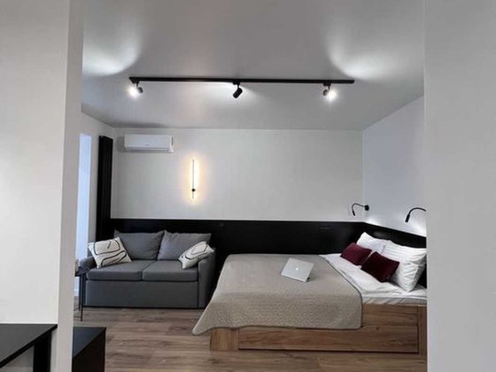 Здається стильна квартира з видом на сквер Героїв Днепр