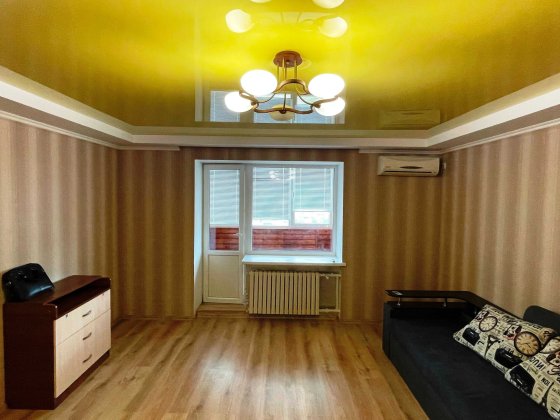 Здам 1-кімнатну квартиру на ж/м Червоний Камінь, вул. Савкіна, 6