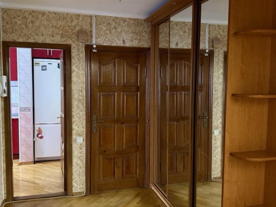 Оренда 3-к  Вишенька, АГВ