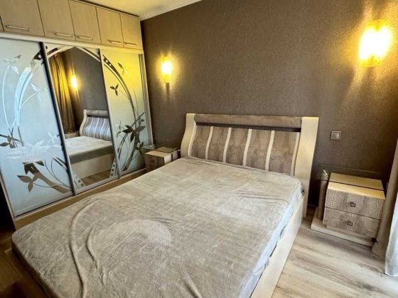 Сдам 2х комнатную квартиру на бульваре Славы 4 Днепр