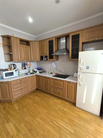 Військовим! 3 кімн кв вул. Українська, Малий ринок - фото 1