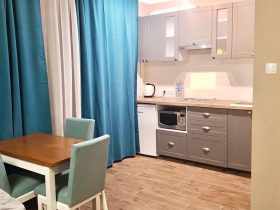 Оренда однокімнатної квартири у Комунарському р-ні (Космічна 78а) Запорожье