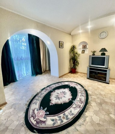 Здам 2 к квартиру центр вул. Михайлівська 9 - фото 1