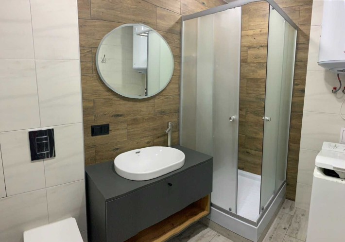 Здам шикарну 1-но кімнатну квартиру по Киівській - фото 1