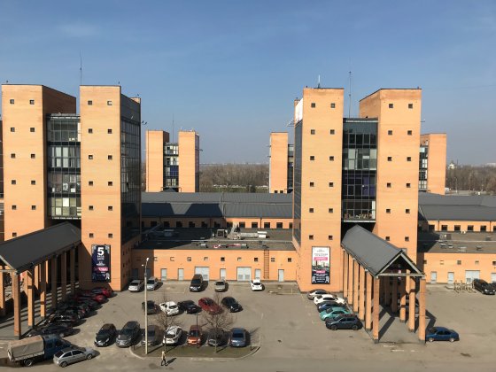 Сдам  СВОЮ однокомнатную квартиру на Солнечном.