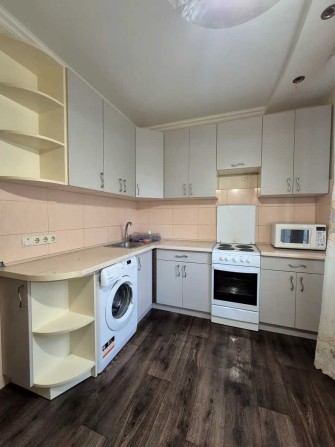 Акутальна оренда раоздільна 2-кімнатна квартира біля м. Харківська - фото 1