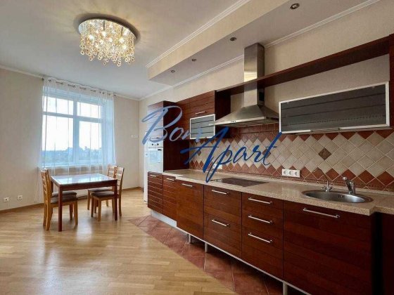 Без Комісії. Є генератор. Оренда 3-к квартири на Печерську. Киев