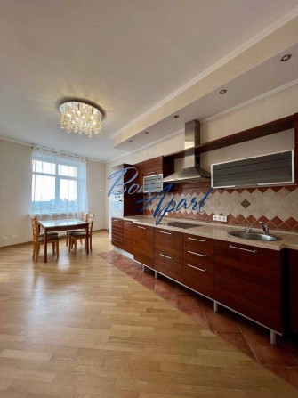 Без Комісії. Є генератор. Оренда 3-к квартири на Печерську. - фото 1