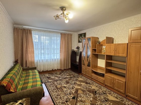 Здається 1 кімнатна квартира на Вокзалі з меблями. Житомир