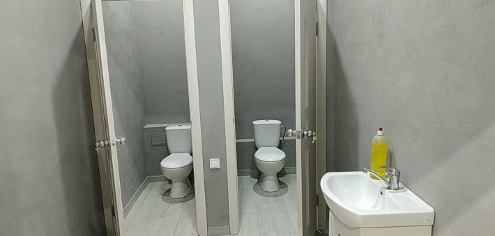 Центр. Можно командировочн. Жилье+ офис. Варианты. - фото 1