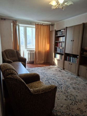 Сдам!  2х комнатную квартиру Кирова-Титова - фото 1