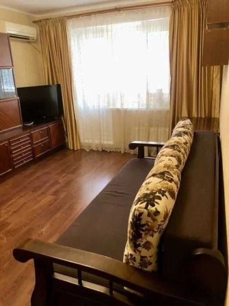 Оренда 2-к квартири на вул. Ірпінська - фото 1