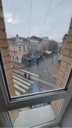 Здається квартира в самому Центрі міста - фото 1