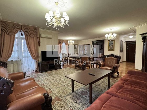 Оренда 4к квартири, вул. Євгена Коновальця, 32Г, Печерськ, Центр