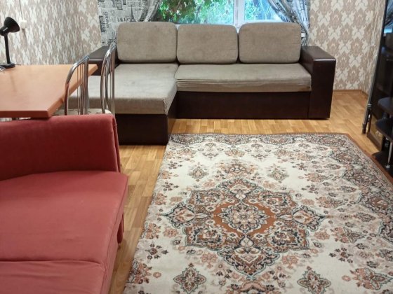 Сдам 1 комнатную квартиру на Олеся Гончара Днепр