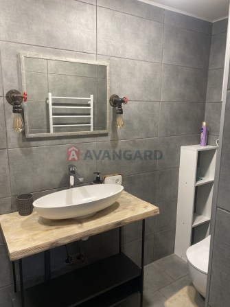 Центр! Сдам двухуровневую квартиру с дизайнерским ремонтом ! - фото 1