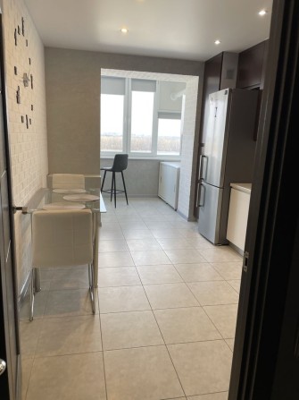 Сдам 1-к. квартиру в ЖК «Набережный квартал», вид на Днепр - фото 1