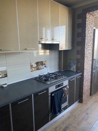 Здається в оренду 1-но кімнатна квартира - фото 1