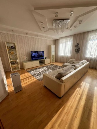 СВІТЛО Є ЗАВЖДИ. Здається  4-кімнатна квартира від власника. - фото 1