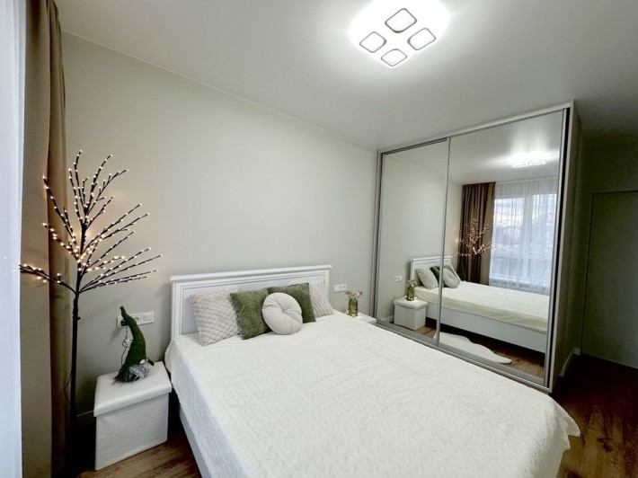 Оренда 1 кімнатна квартира вул. Роксоляни , новобудова, євроремонт. - фото 1