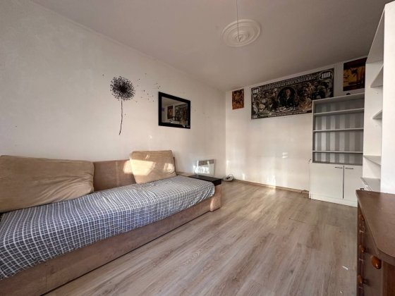 Довгострокова оренда 1к .  Червоної Калини 8а. ТРОЕЩИНА Київ