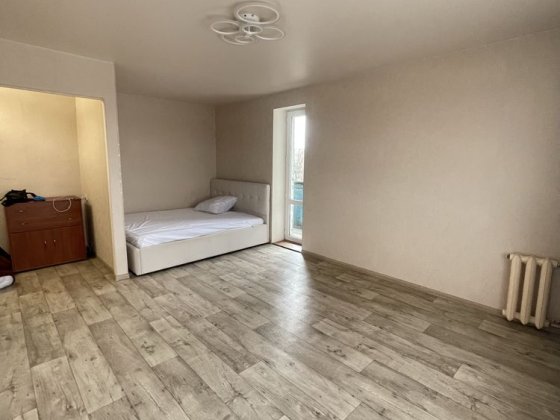 Оренда 1 к.кв 12 квартал, Казакевича, вул. Квартальна Днепр